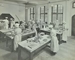 Baking Gallery: Cookery class, Hammersmith Trade School for Girls, London, 1915