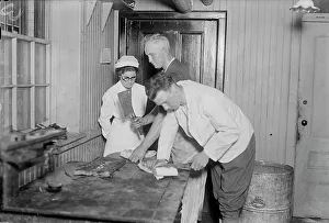 Lesson Prints: Cooking class, Gladys Kierstead, 13 Aug 1917. Creator: Bain News Service