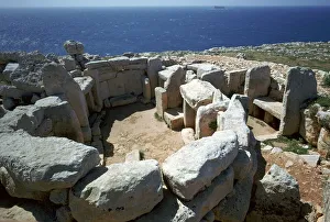 Copper Age temple at Mnajdra in Malta Copper Age temple at Mnajdra in Malta