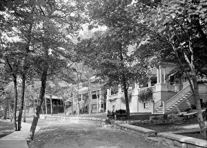 Tourist Prints: Cottages at Harbor Point, Mich. c1906. Creator: Unknown