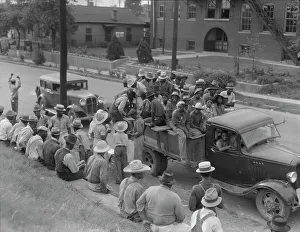 Overcrowded Prints: Cotton hoers loading at Memphis