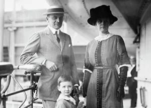 Minister For Foreign Affairs Prints: Count Moltke, wife and child, between c1910 and c1915. Creator: Bain News Service
