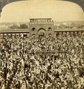 Masjid I Jahan Numa Prints: In the Court of the Jumma Mosque during the Annual Fast