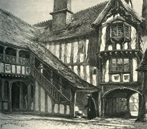 Robert Dudley Collection: Courtyard of Leicesters Hospital, c1870