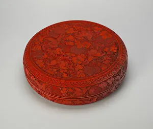 Melon Gallery: Covered Box with Butterflies, Gourds, and... Qing dynasty