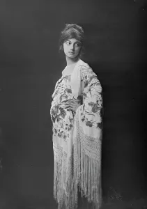 Mixed Race Prints: Cowan, Rosamonde, Miss (Rose Rolanda)