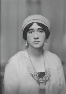 Cox, Marion, Miss (Mrs. J.W. Cox), portrait photograph, 1915 May 17. Creator: Arnold Genthe