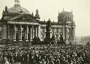 Berlin Germany Gallery: The creation of a new German republic, Reichstag, Berlin, 9 November 1918, (c1920)