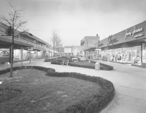 Planning Prints: Cross Country Shopping Center, Stamford