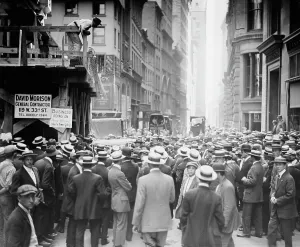 Straw Boater Prints: Crowd waiting for Gibson, 1912. Creator: Bain News Service