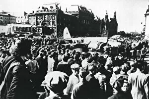 Crowds around a downed German bomber on display in Sverdlov Square, Moscow, 1941