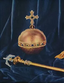 Elizabeth Ii Alexandra Mary Gallery: The Crown Jewels, 1953