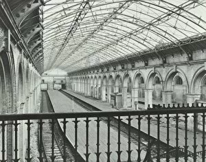 Platform Gallery: Crystal Palace Station, Crystal Palace Parade, Bromley, London, 1955