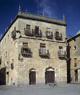 Main Prints: Cuetos house in the main square of Ciudad Rodrigo (Salamanca)