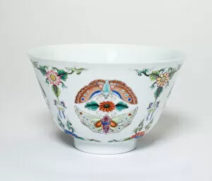 Qianlong Period Gallery: Cup with Floral Scrolls and Moths, Qing dynasty (1644-1911), Qianlong reign
