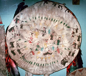 Dakota Gallery: Dakota Native American War Shield