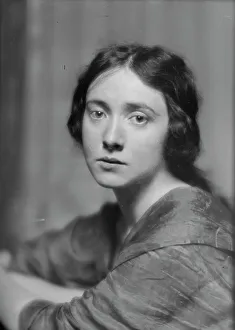 Dale, Gretchen, Miss (Mrs. Howard Estabrook), portrait photograph, 1913 or 1914. Creator: Arnold Genthe