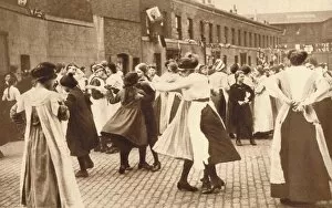 Relieved Gallery: Dancing celebrates the end of war, 1918 (1935)
