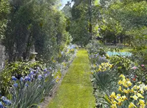 Flower Beds Prints: Daniel Elezer Pomeroy house, Beech Road