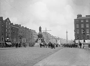 Store Prints: Daniel O'Connell statue, Dublin