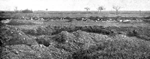 Dug Out Prints: Dans la Bataille; Tranchee de repli occupee par des reserves d'infanterie