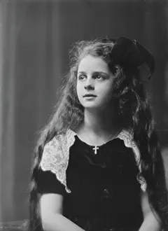 Daughter of Mrs. Andrew Welsh, portrait photograph, 1917. Creator: Arnold Genthe