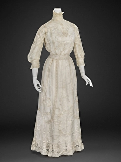 Dressmaking Prints: Day Dress, 1900-1915. Creator: Unknown