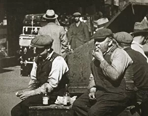 Lunchbreak Collection: Day labourers having a hot dog and lemonade, Battery Park, New York, USA, early 1930s
