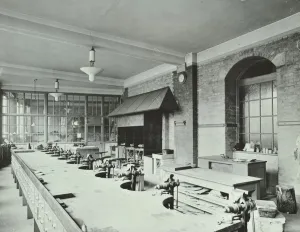 Holborn Prints: A day technical class for boys at the Central School of Arts and Crafts