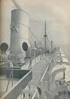 Lifeboat Collection: Top Deck of the Strathmore with modern lifeboats, 1936