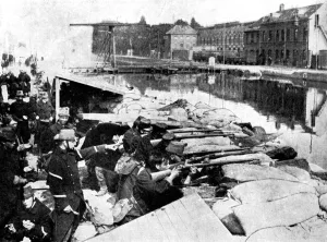 Images Dated 30th January 2008: Defence of a main artery of Antwerp, First World War, 1914