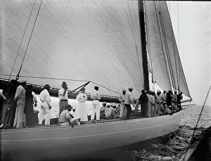Yacht Race Prints: Defender, 1895 Aug 29, c1899. Creator: Johns Johnston