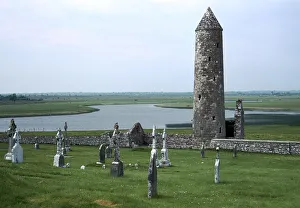 Round Tower Prints: Defensive Celtic round tower, 9th century