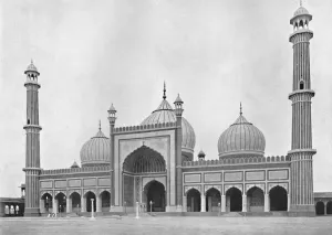 Plate Ltd Gallery: Delhi. The Jumma Musjid, c1910. Creator: Unknown