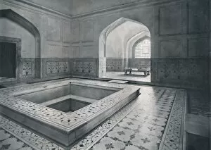 Plate Ltd Gallery: Delhi. Royal Baths in the Palace, c1910. Creator: Unknown