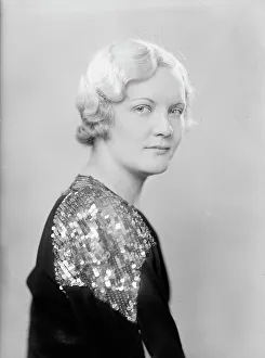 Shoulder Prints: Della M. Adcock, Portrait, 1933