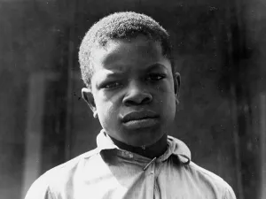Mississippi United States Of America Prints: Delta cooperative farm, Hillhouse, Mississippi, 1937. Creator: Dorothea Lange