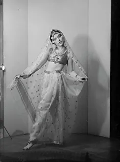 Miss Ruth St Denis Prints: Denishawn dancer, 1927 or 1928. Creator: Arnold Genthe