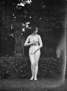 Modesty Prints: Denishawn dancers, 1927 or 1928. Creator: Arnold Genthe