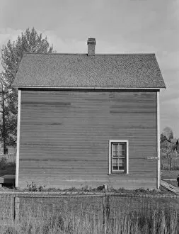 Backyard Gallery: Many of those dependent on the mill have turned back to... Sandpoint, Bonner County, Idaho, 1939