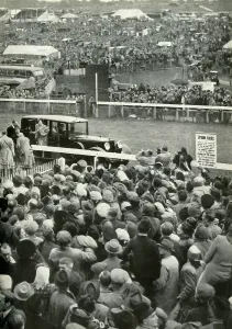 Derby Day Prints: Derby Day, 1946, 1947. Creator: Unknown