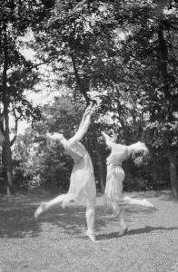 Head Back Prints: Desha and Leah dancing in Port Washington, 1921 Aug. 21. Creator: Arnold Genthe