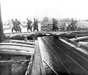 Improvisation Prints: Devant les Falaises de L'Aisne; Un pont sur l'Oise improvise par le genie
