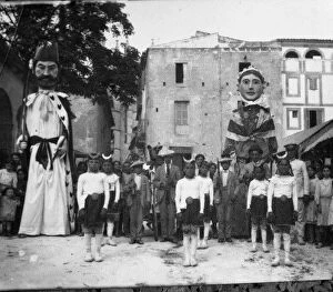 Images Dated 23rd May 2013: Devils and Giants of Manacor. Feasts of San Antonio, in the early 20th century
