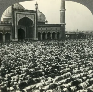 Devout Prints: Devout Mohammedans Prostrate at Prayer Time - Jama Masjid, Indias Greatest Mosque