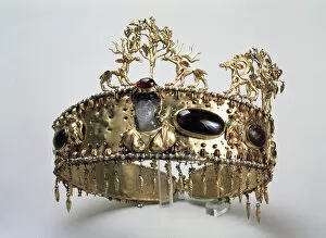 Coral Gallery: Diadem of a priest, first half of 1st century AD