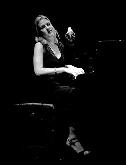 Diana Krall, Ronnie Scotts, London, 1998. Artist: Brian O Connor