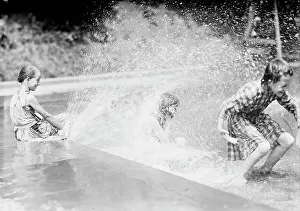 Playground Prints: District of Columbia Parks - Children At Fountains And Pools