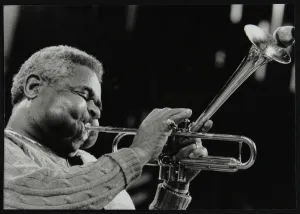 Dizzy Prints: Dizzy Gillespie peforming with the Royal Philharmonic Orchestra