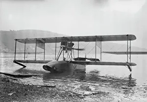 Landing Prints: Doc Wildman in Curtiss Boat, between c1910 and c1915. Creator: Bain News Service